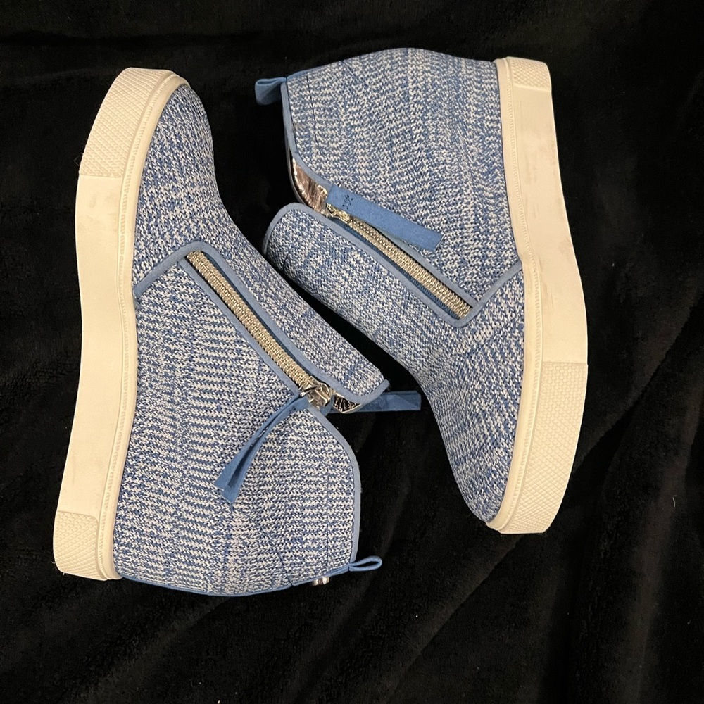 Steve Madden Kids' Caliber Wedge Sneaker In Blue - Picture 4 of 8